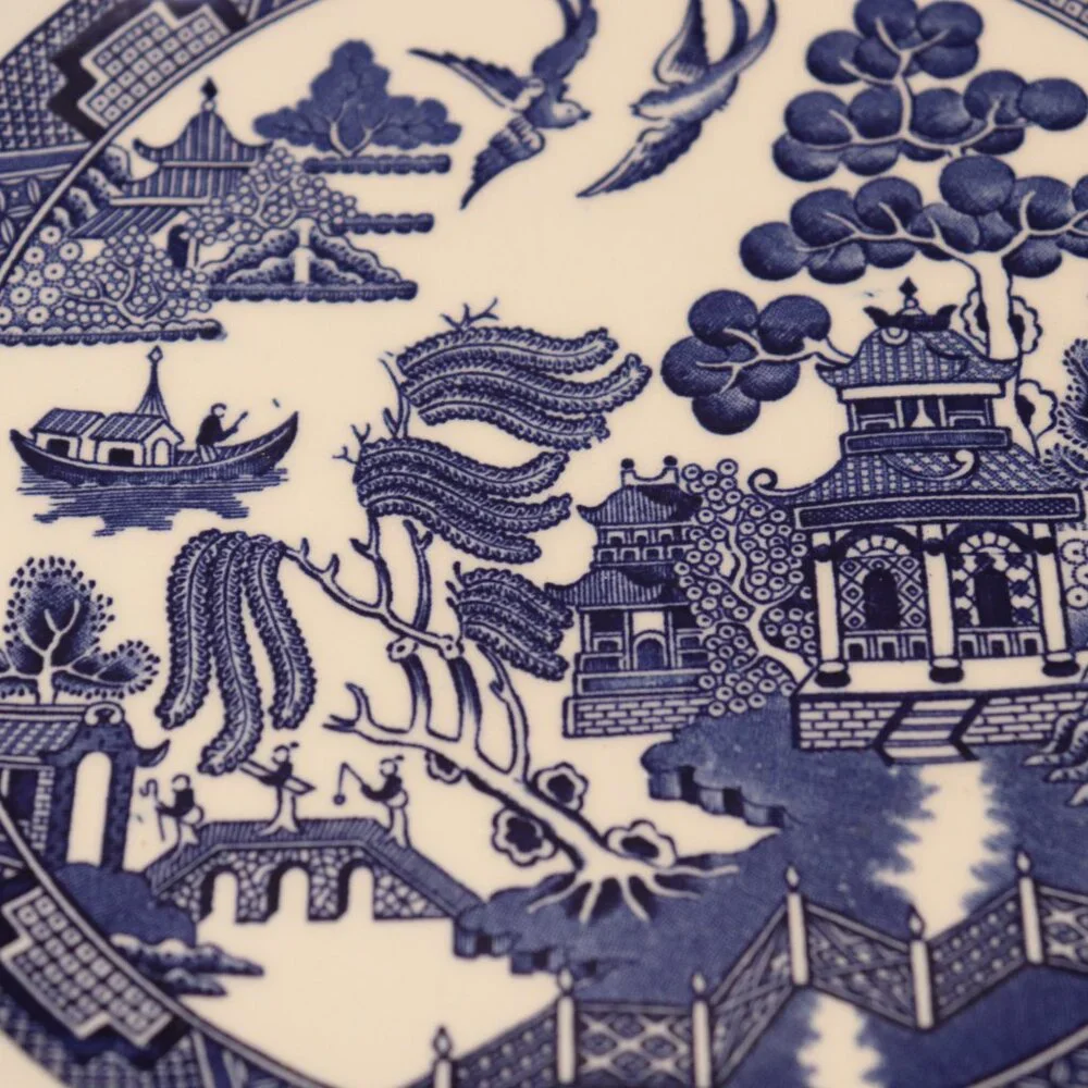 Decorative Dinner‎ Plate made in Statlfordshire England by Churchill